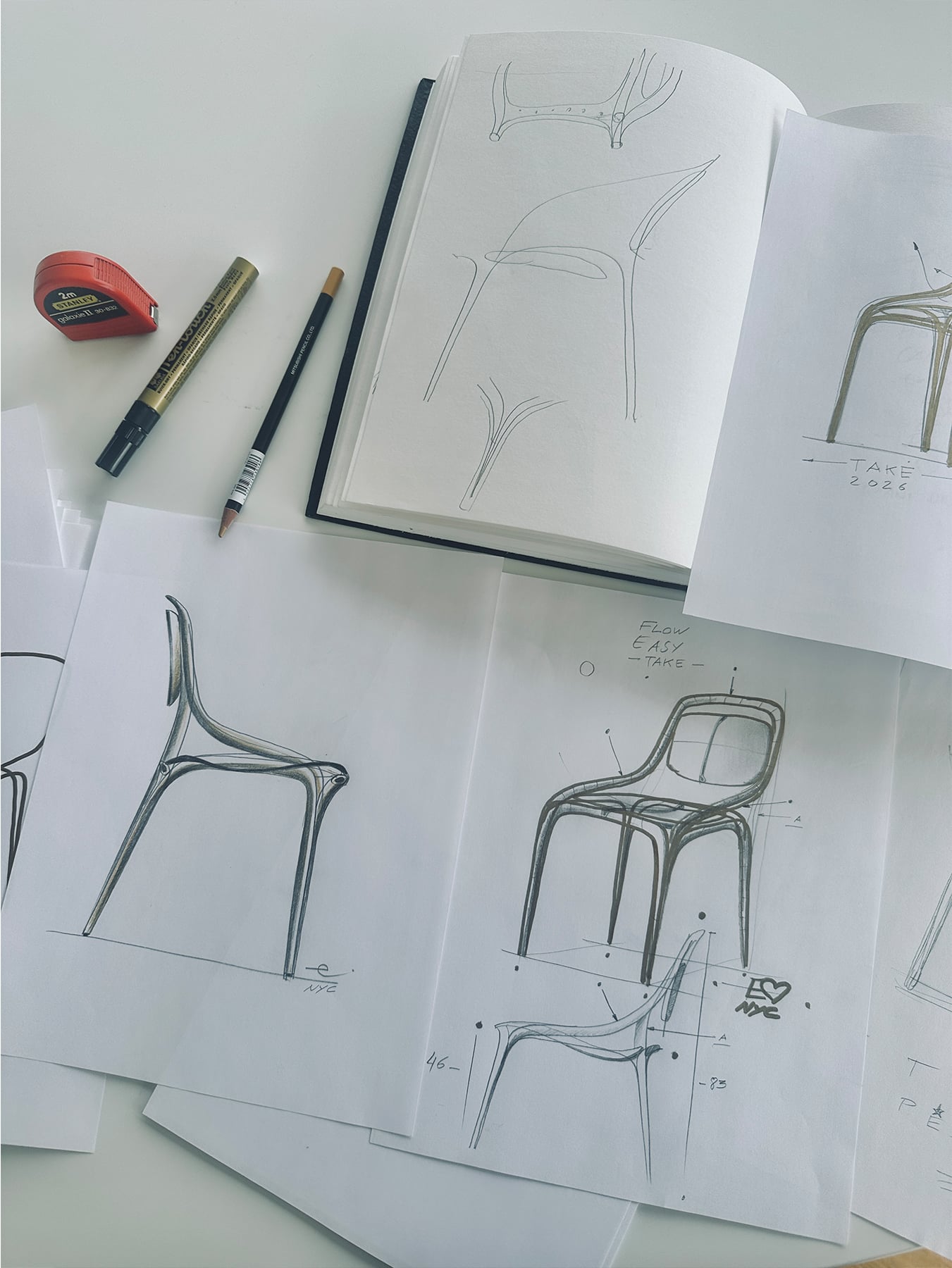 LIBRE CHAIR